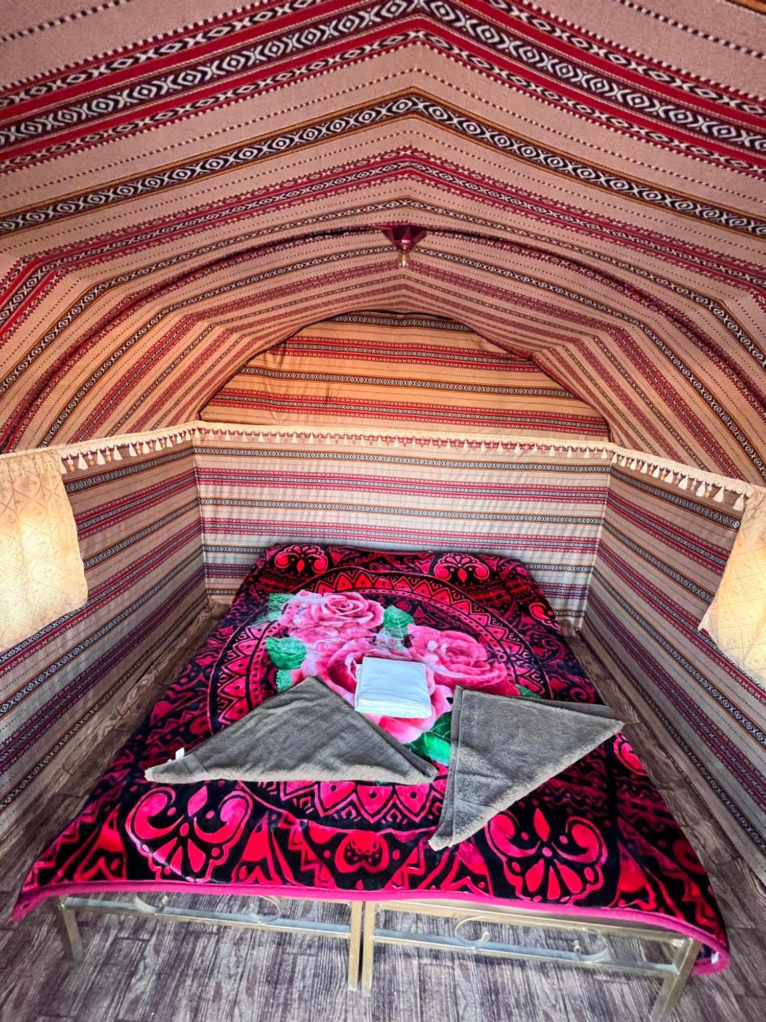 Hotel Khaled'S Camp Wadi Rum Esterno foto