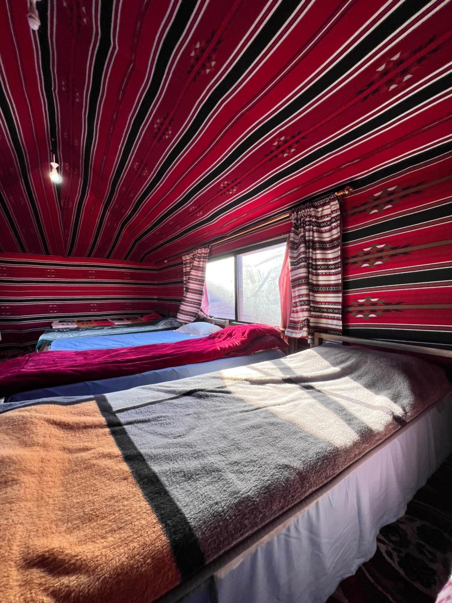 Hotel Khaled'S Camp Wadi Rum Esterno foto