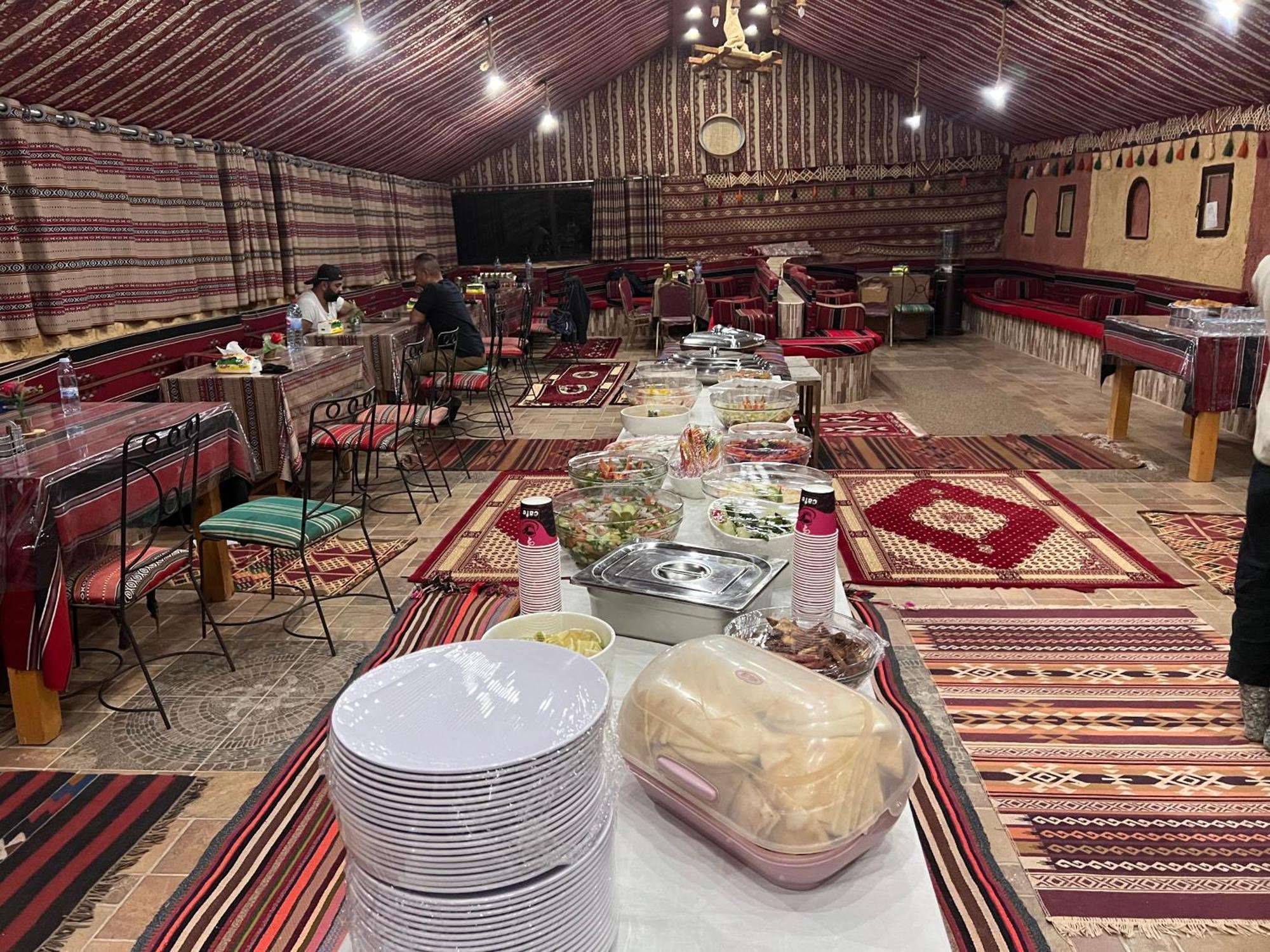 Hotel Khaled'S Camp Wadi Rum Esterno foto