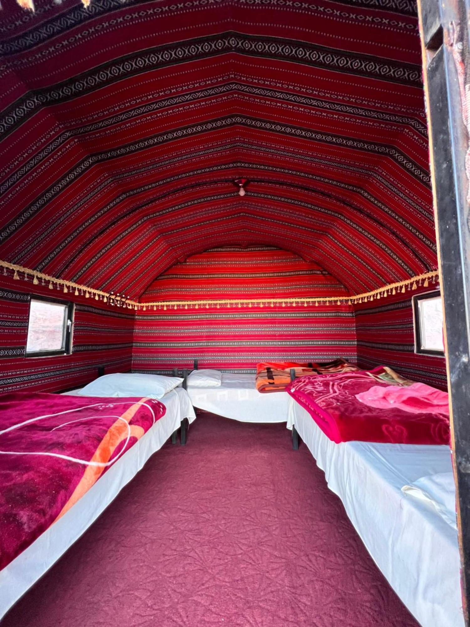 Hotel Khaled'S Camp Wadi Rum Esterno foto